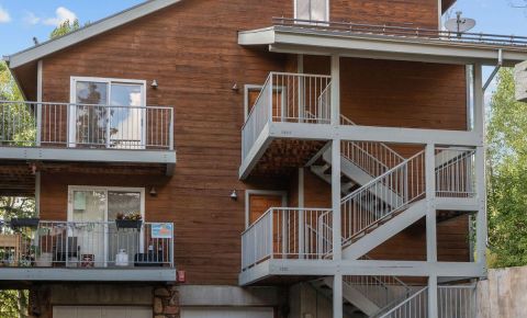 3 bed 4 bath Condo $995,000
