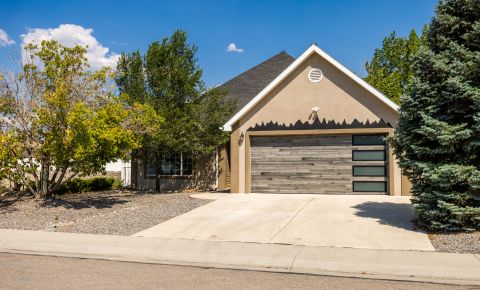 3 bed 2 bath Home $400,000