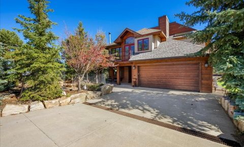 3 bed 3 bath Home $1,200,000