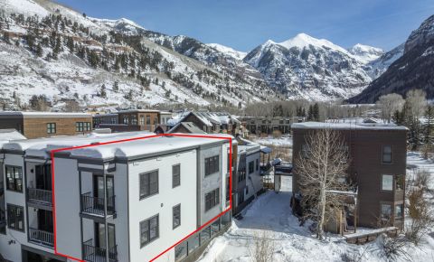 4 bed 4 bath Condo $4,750,000