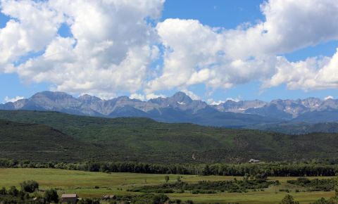 Ranch / Farm $2,550,000