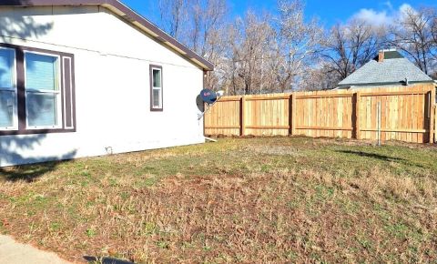 3 bed 2 bath Home $300,000