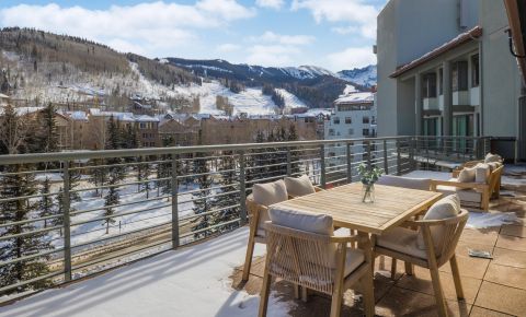 4 bed 4 bath Condo $4,295,000