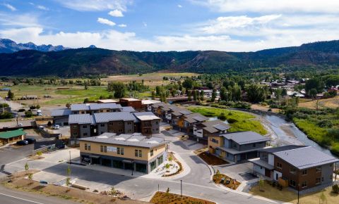 2 bed 2 bath Condo $399,000