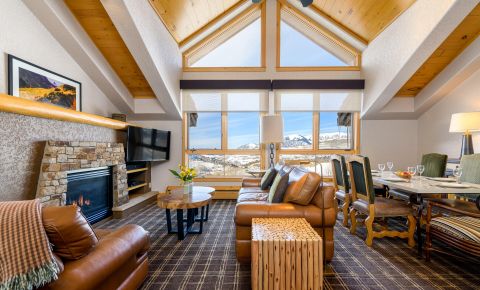 3 bed 3 bath Condo $280,000